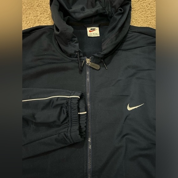 Vintage Nike Men’s Full Zip Windbreaker Jacket - Picture 11 of 11